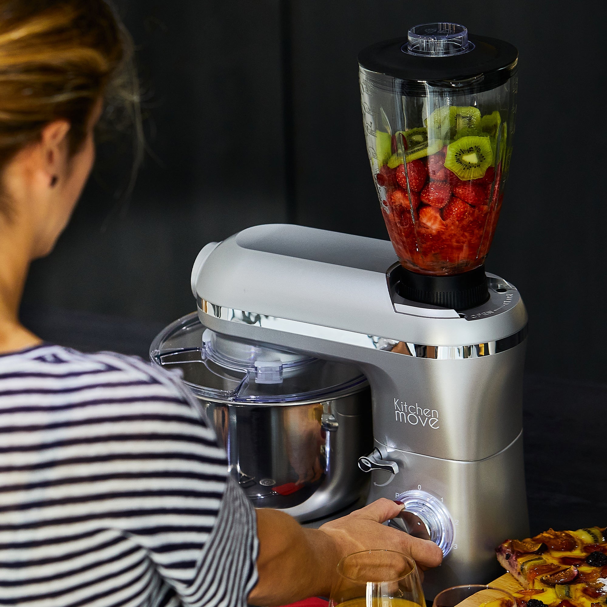 Robot Cuisine Multifonction, Hachoir, Pétrin, Mélangeur fruits et Légumes,  MPM, MRK-17, 800, Noir - Robot multifonction - Achat & prix